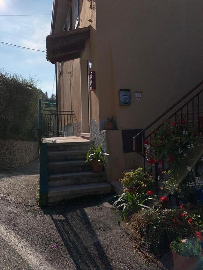 Casa Lisetta, 3-Room Apartment With Lake View Torri Del Benaco Esterno foto