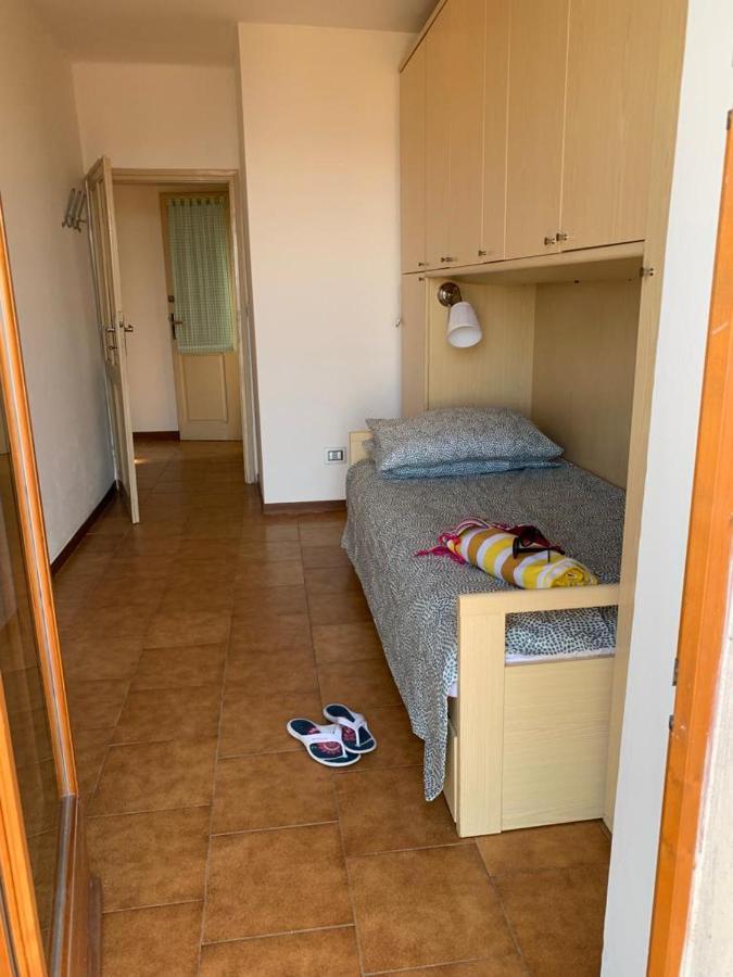 Casa Lisetta, 3-Room Apartment With Lake View Torri Del Benaco Esterno foto